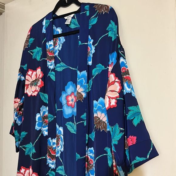 Forever 21 floral duster - Picture 3 of 4